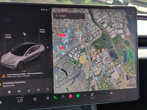 Used 2024 Tesla Model 3 Performance image 24