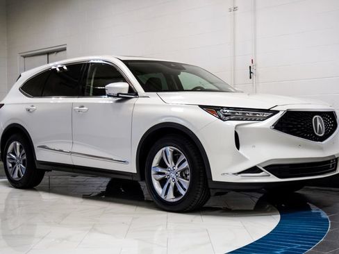 Used 2023 Acura MDX FWD w/ Technology Package image 5