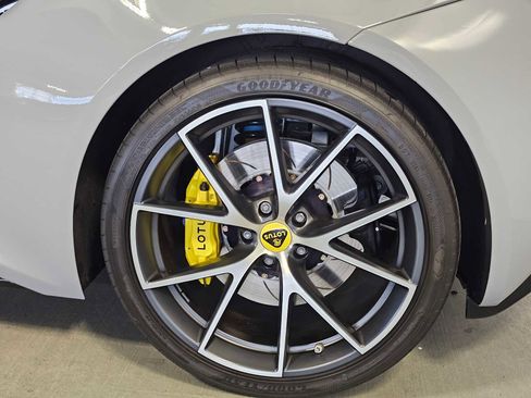Used 2024 Lotus Emira First Edition image 8
