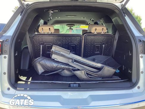 Used 2022 Chevrolet Traverse Premier AWD/4WD image 10