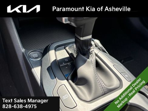 New 2026 Kia K4 FWD image 27