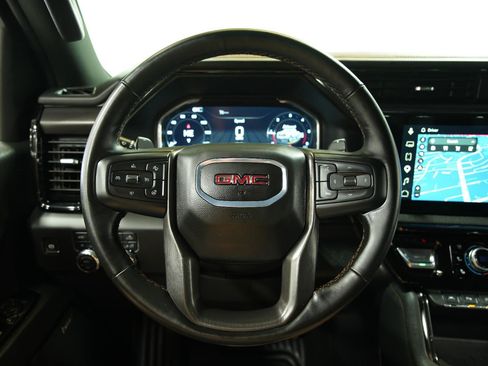 Used 2025 GMC Sierra 1500 AT4 w/ AT4 Premium Package AWD/4WD image 33