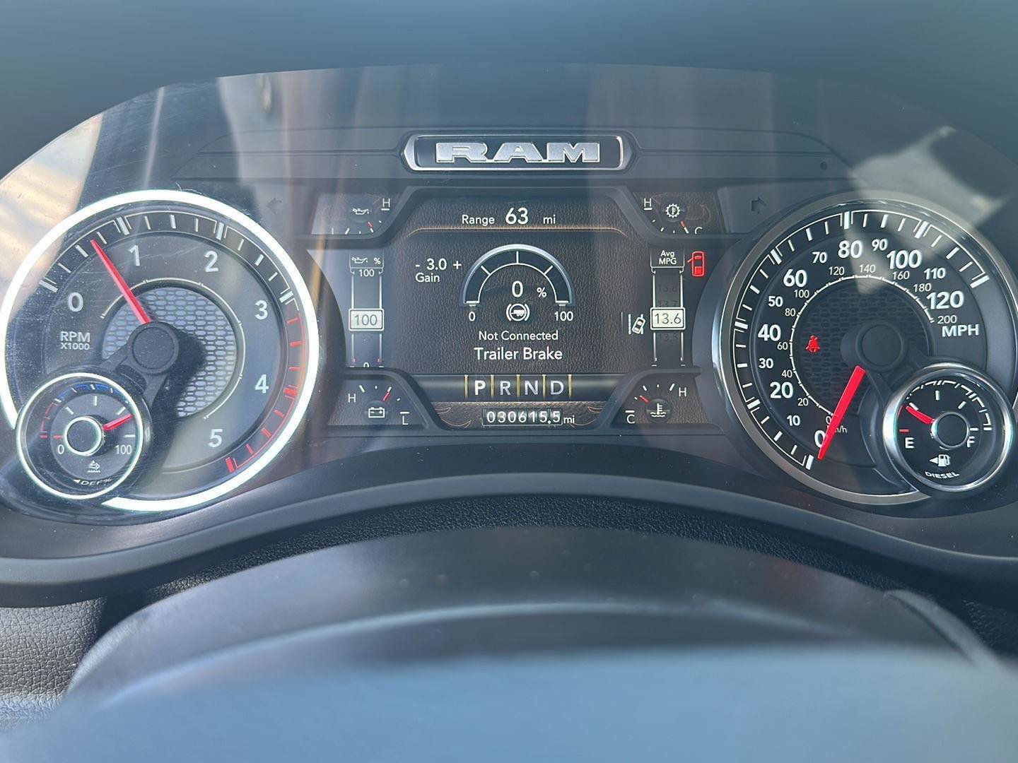 Used 2024 RAM 2500 Laramie w/ Safety Group AWD/4WD image 35