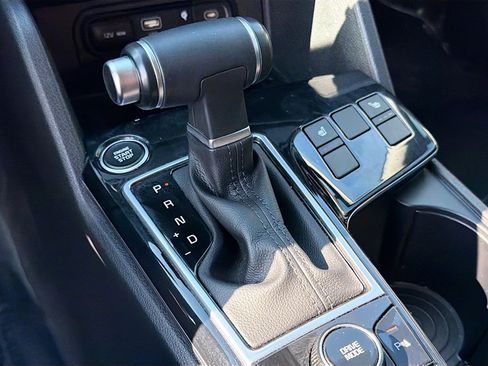 Used 2023 Kia Sportage SX image 26