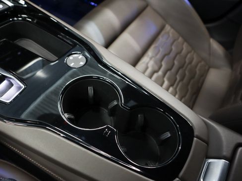 Used 2023 Audi RS e-tron GT w/ Carbon Performance Package image 22