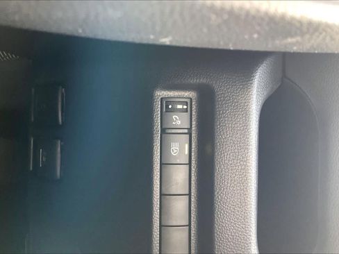 Used 2024 Toyota RAV4 XLE w/ Convenience Package image 34