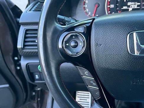 Used 2017 Honda Accord Sport Special Edition image 26