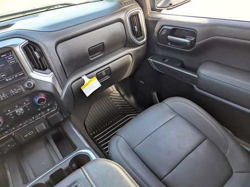 Certified 2022 Chevrolet Silverado 1500 LTZ w/ LTZ Premium Package image 18