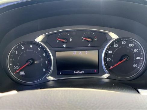 Used 2020 Chevrolet Traverse LT AWD/4WD image 23