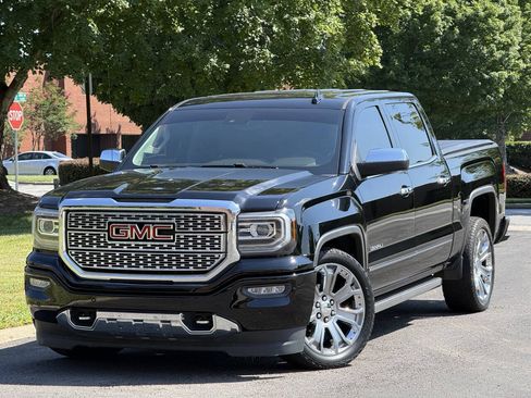 Used 2017 GMC Sierra 1500 Denali w/ Denali Ultimate Package AWD/4WD image 1