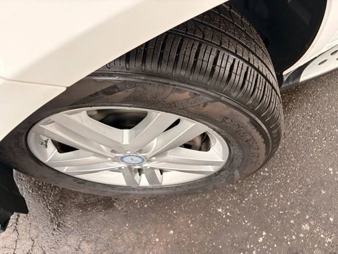 Used 2014 Mercedes-Benz GL 450 4MATIC image 52