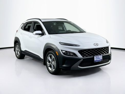 Used 2023 Hyundai Kona SEL w/ Convenience Package AWD/4WD image 3