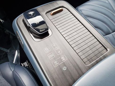 Certified 2023 Nissan Ariya image 24