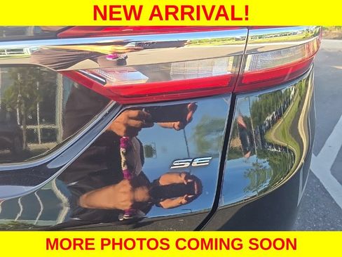 Used 2018 Ford Fusion Energi SE FWD image 8