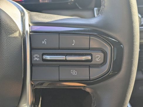 Used 2024 Chevrolet Colorado ZR2 w/ Technology Package image 26