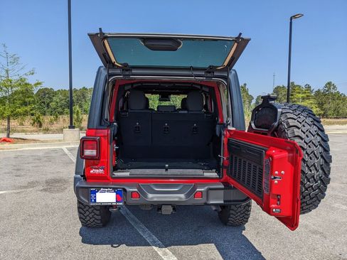 Used 2025 Jeep Wrangler Unlimited Sport S 4xe image 41