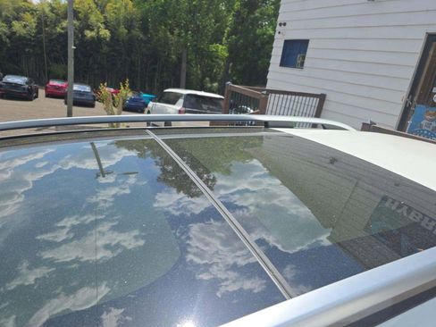 Used 2022 Mercedes-Benz EQB 300 4MATIC image 8