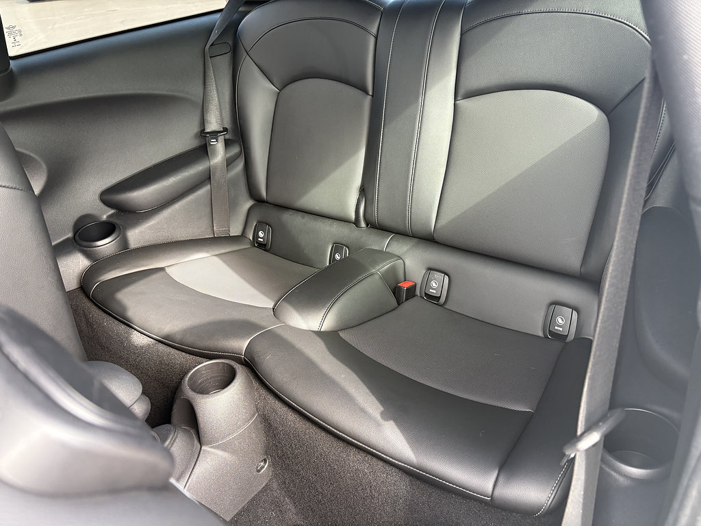 Used 2014 MINI Cooper 2-Door Hardtop FWD image 16