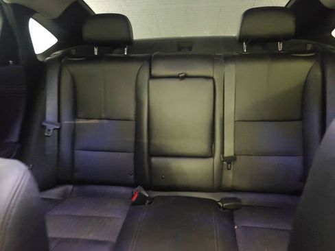 Used 2014 Chevrolet Impala LT w/ Convenience Package image 12