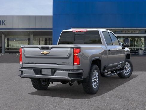 New 2026 Chevrolet Silverado 2500 High Country w/ High Country Premium Package AWD/4WD image 4