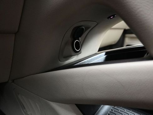 Used 2020 Lincoln Nautilus Reserve w/ Equipment Group 201A image 27