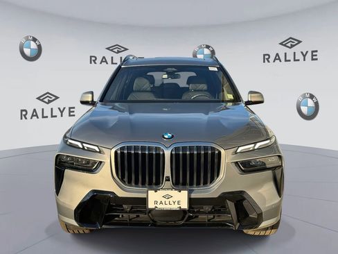 Certified 2024 BMW X7 xDrive40i w/ M Sport Package image 2
