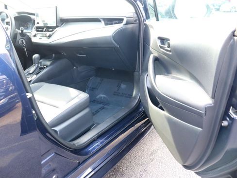 Used 2024 Toyota Corolla LE FWD image 15