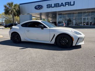 Used 2023 Toyota GR86 video 1