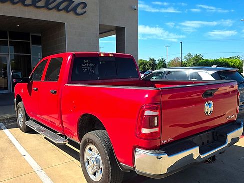 Used 2024 RAM 2500 Tradesman w/ Chrome Appearance Group AWD/4WD image 16