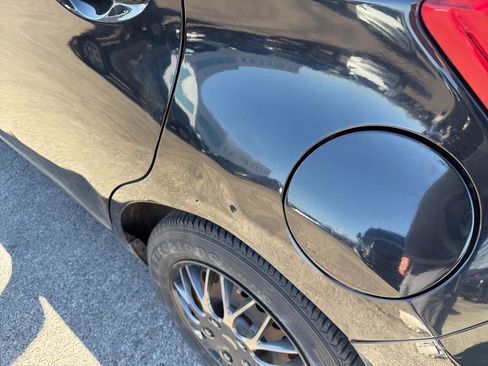 Used 2015 Nissan Versa Note SV image 17