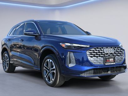 Certified 2025 Audi Q5 Premium w/ Convenience Package