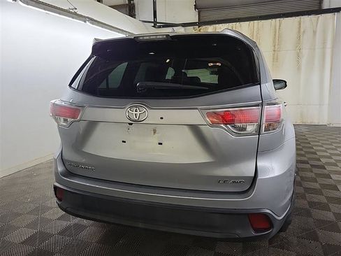 Used 2015 Toyota Highlander Plus image 5