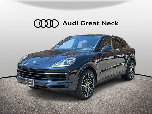 Used 2022 Porsche Cayenne Coupe AWD/4WD image 1