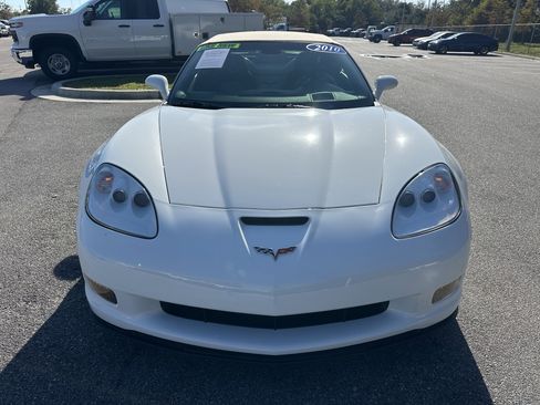 Used 2010 Chevrolet Corvette Grand Sport w/ Preferred Equipment Group image 3
