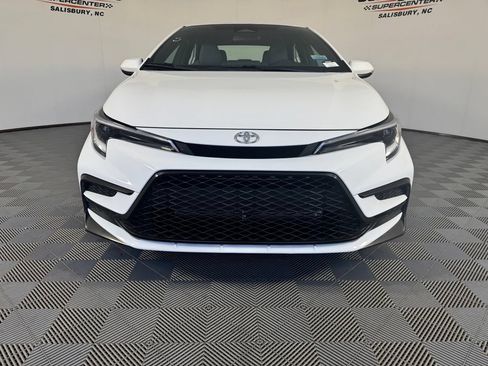 Used 2026 Toyota Corolla SE FWD image 5