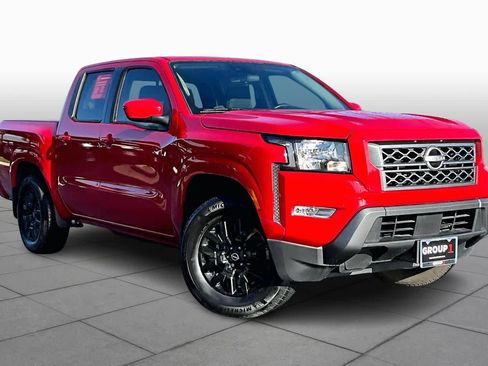 Used 2024 Nissan Frontier SV w/ SV Convenience Package image 2