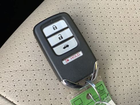 Used 2014 Honda Accord EX-L image 30