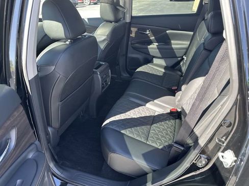 Certified 2024 Nissan Murano Platinum w/ Cargo Package image 14