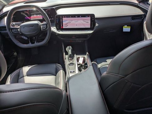 New 2026 Dodge Charger R/T AWD/4WD image 14