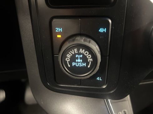 New 2026 Ford F150 XLT w/ Equipment Group 302A MID AWD/4WD image 18