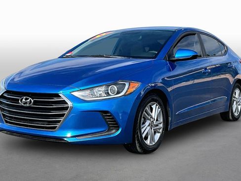 Used 2017 Hyundai Elantra SE FWD image 1