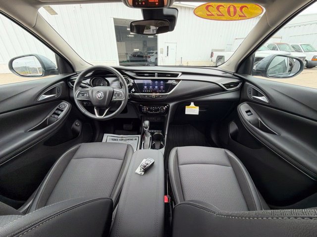 Used 2022 Buick Encore GX Select AWD/4WD image 26