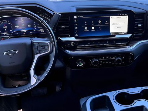 Certified 2022 Chevrolet Silverado 1500 LT Trail Boss w/ Protection Package image 17