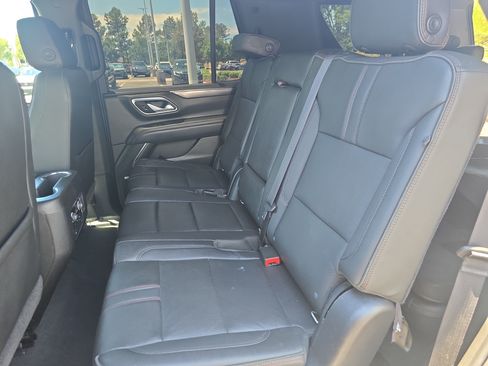 Used 2021 Chevrolet Tahoe RST AWD/4WD image 16