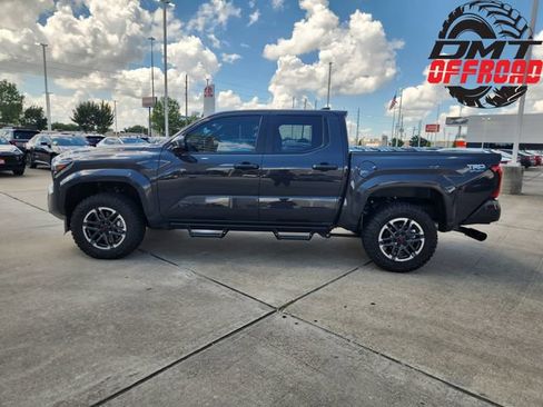 Certified 2026 Toyota Tacoma TRD Sport AWD/4WD image 4