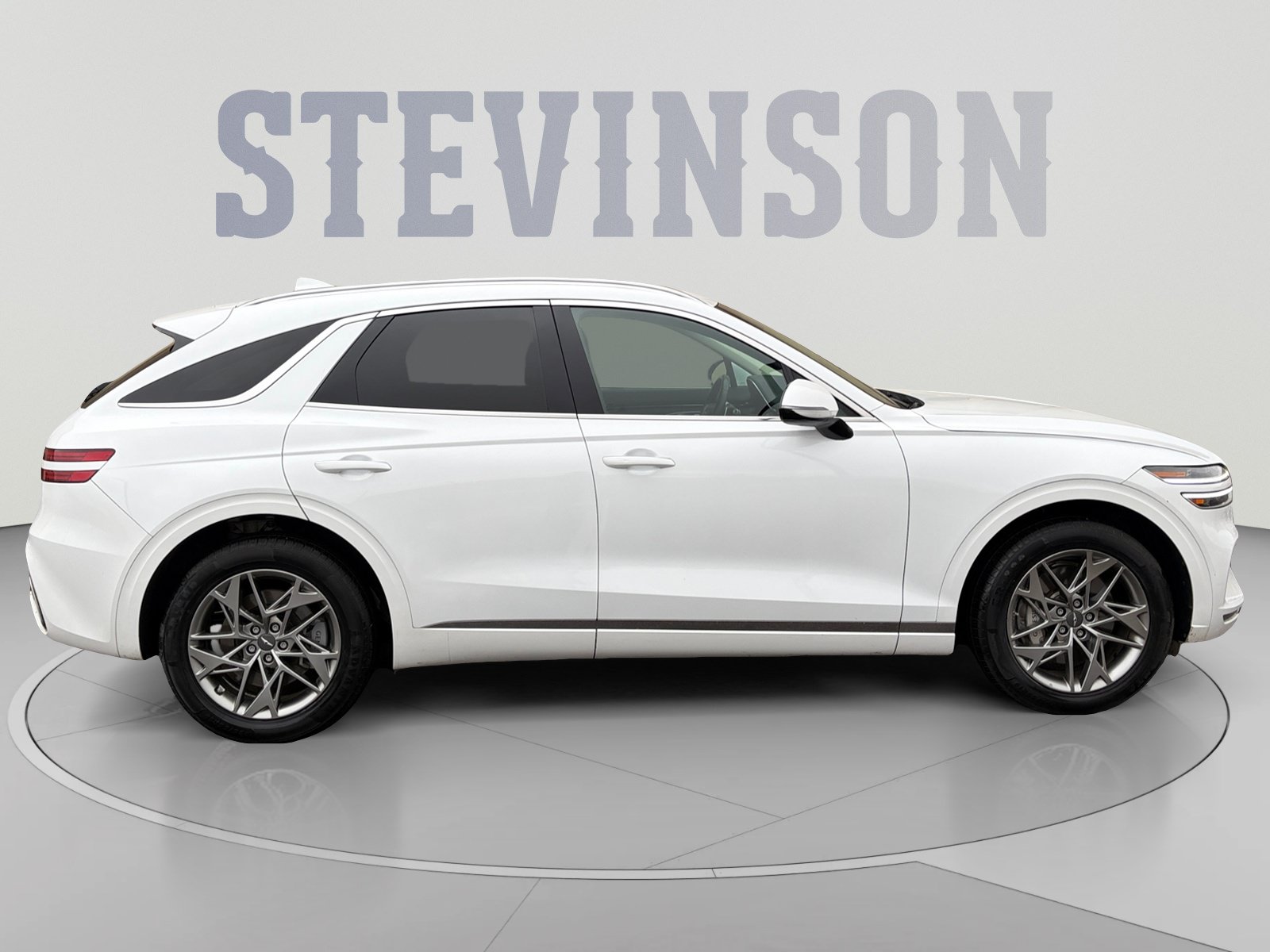 Used 2025 Genesis GV70 2.5T AWD/4WD image 6