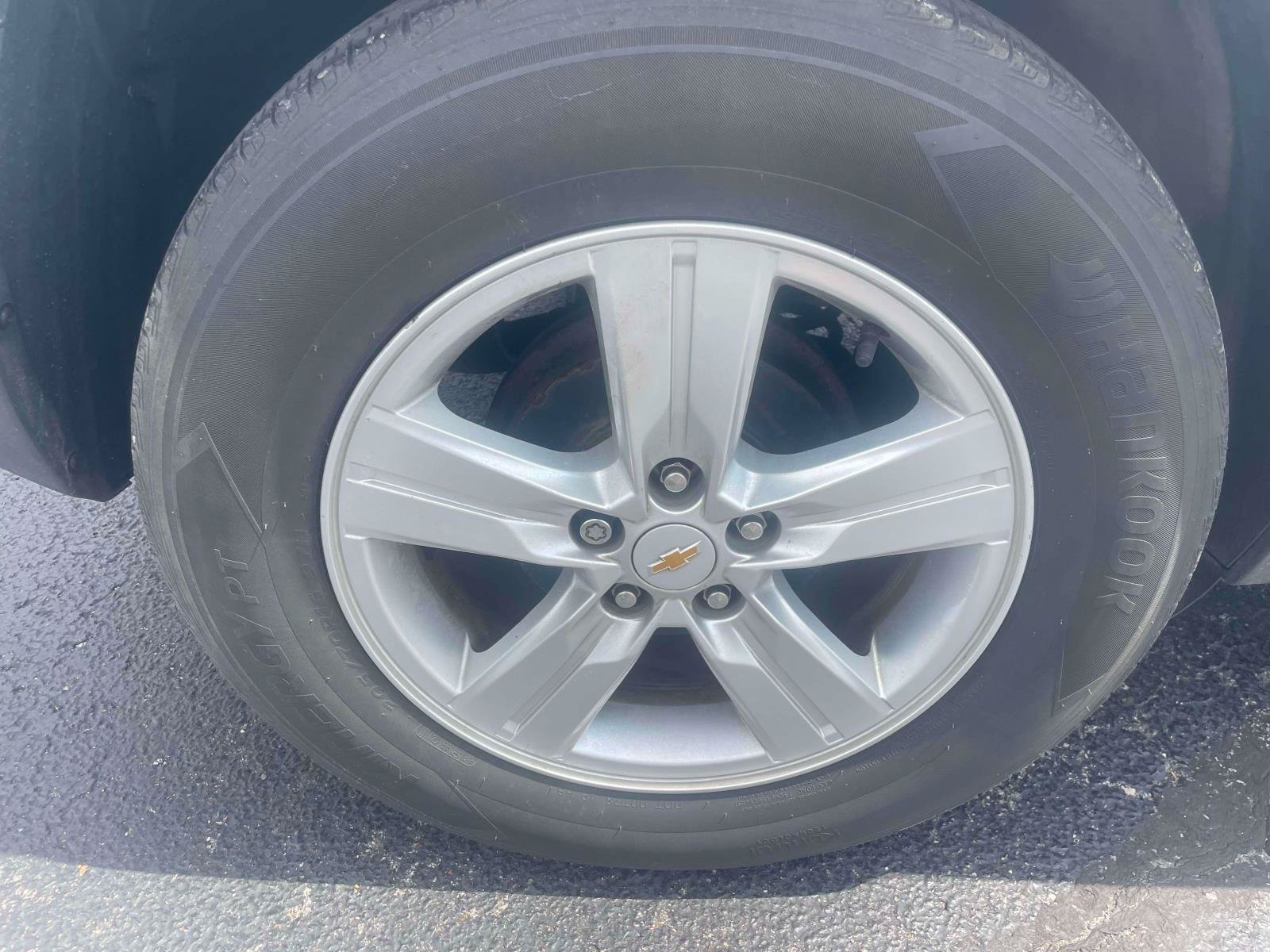 Used 2019 Chevrolet Trax LS w/ Tint and Cruise Package FWD image 10