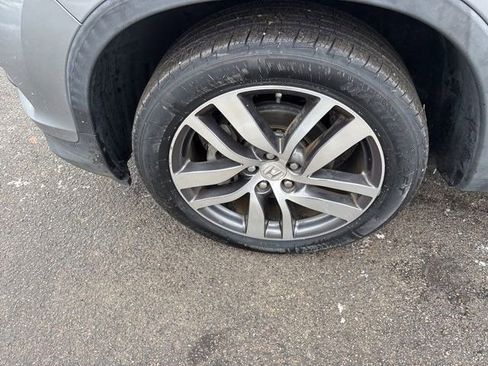 Used 2016 Honda Pilot Touring image 46