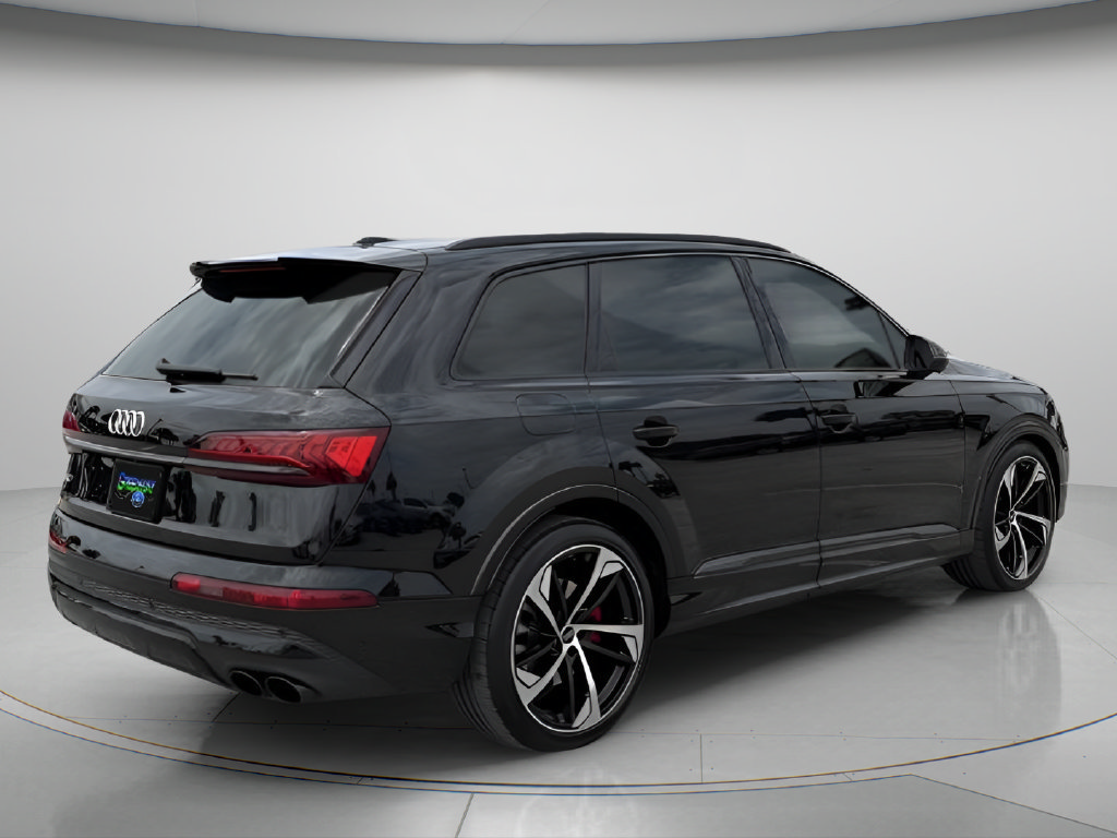 Used 2024 Audi SQ7 Premium Plus AWD/4WD image 5