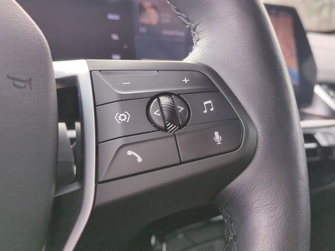 Used 2025 BMW X2 xDrive28i image 20